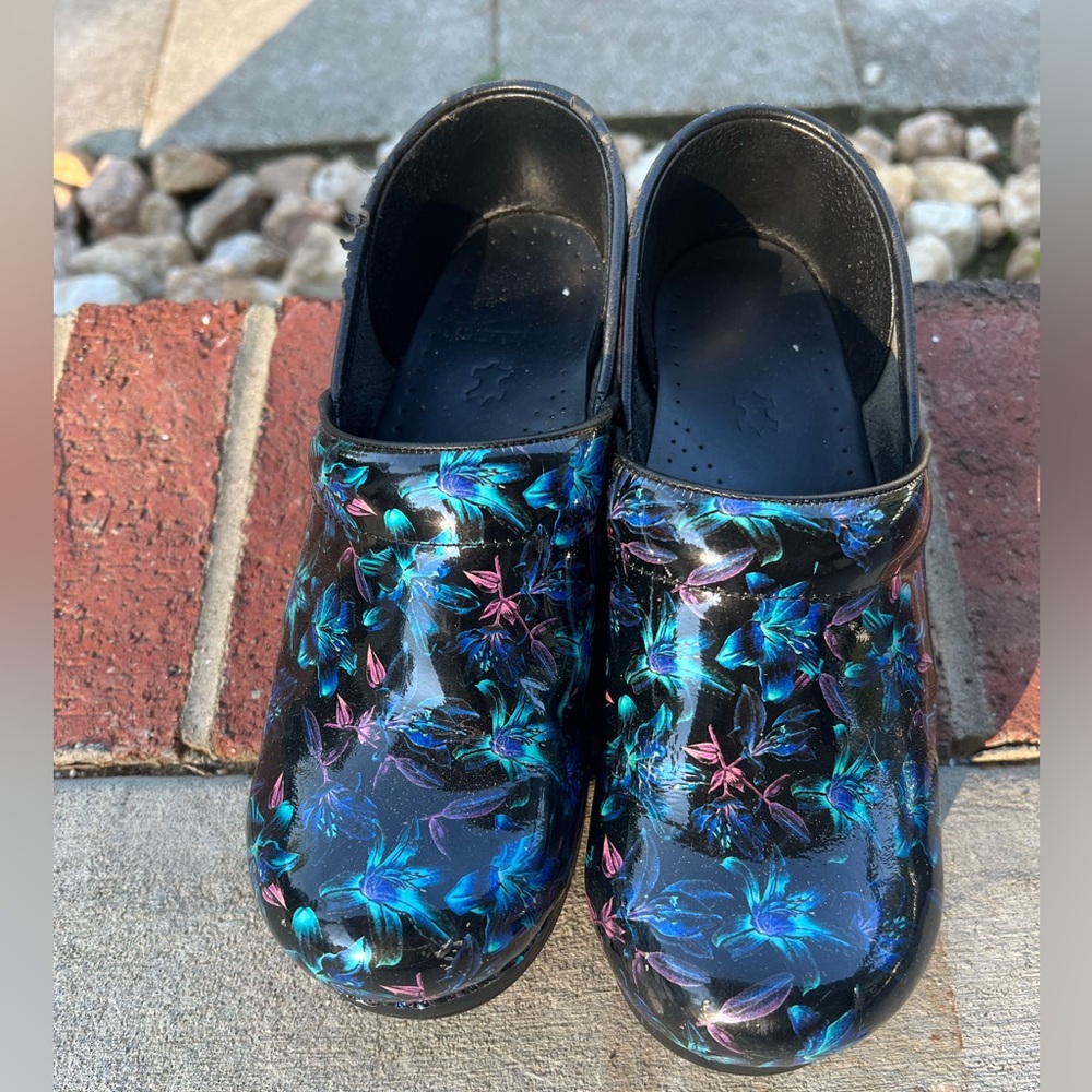 Nursing Shoes